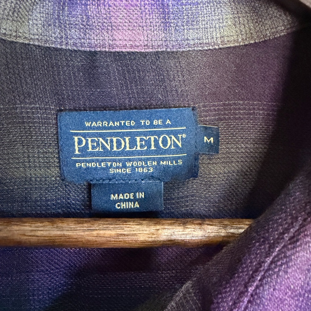 Pendleton Button Front Long Sleeve Shirt - image 4